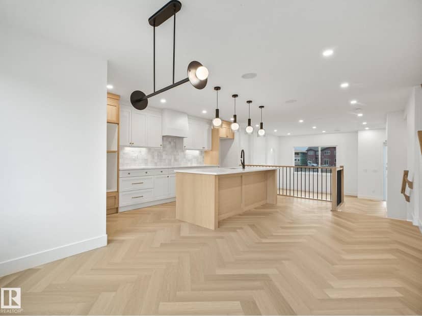 82 Clydesdale Lane — photo 10 of 26