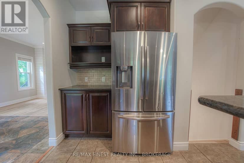 10 Owen Avenue — photo 10 of 40