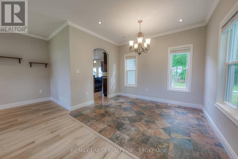 10 Owen Avenue — photo 18 of 40