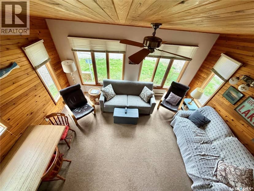 1515 Finch, Prince Albert National Park, photo 2