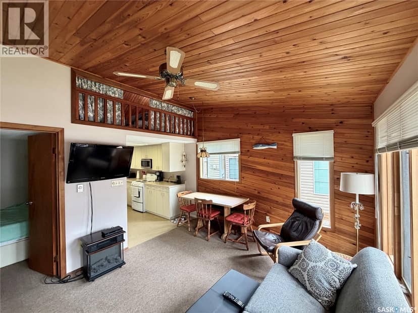 1515 Finch, Prince Albert National Park, photo 4