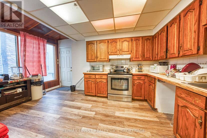 271-273 Rideau Street — photo 5 of 29