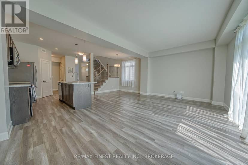 1372 Andersen Drive — photo 13 of 30