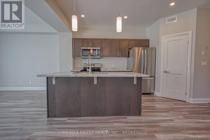 1372 Andersen Drive — photo 8 of 30