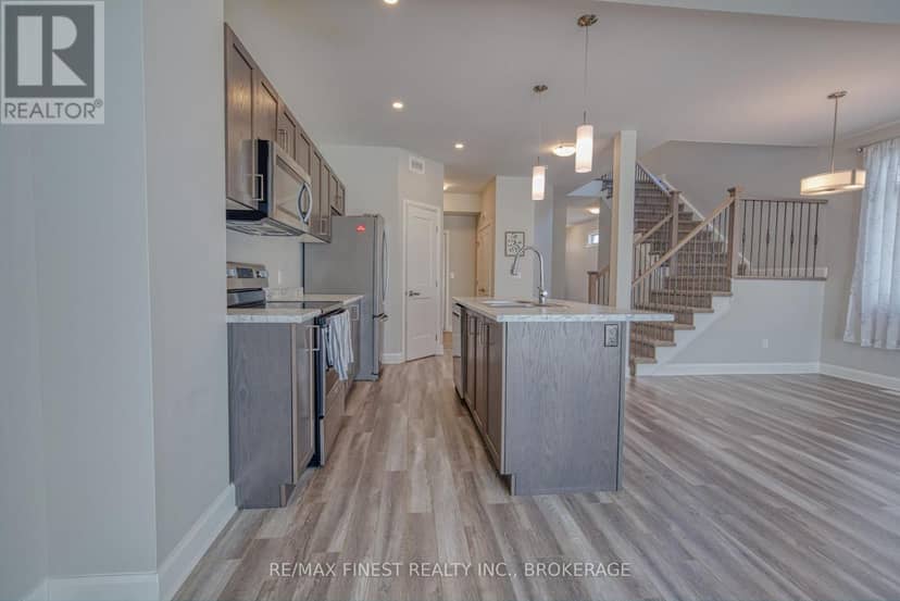 1372 Andersen Drive — photo 9 of 30