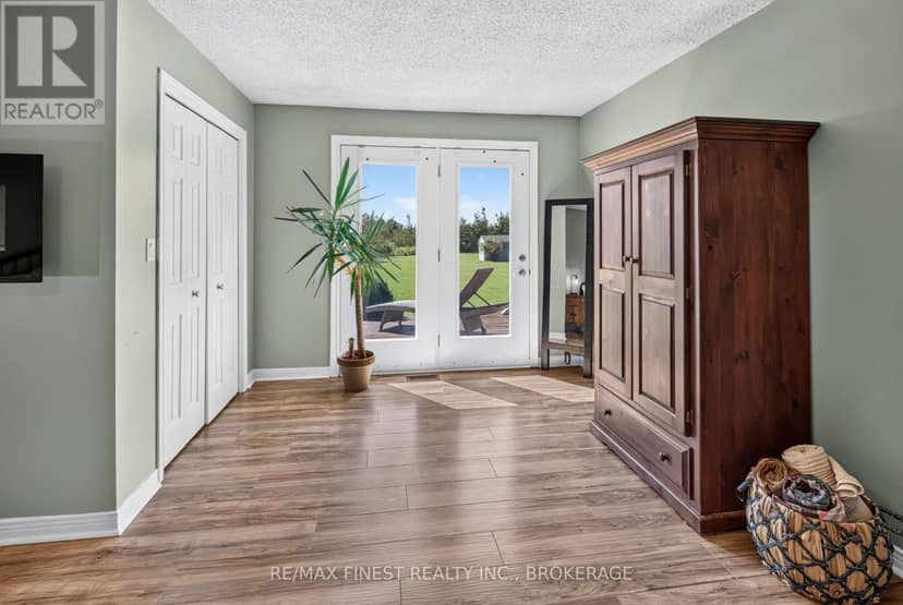 4459 Davidson Road — photo 33 of 38