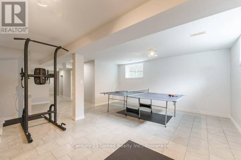 57 Voyageur Street — photo 18 of 27