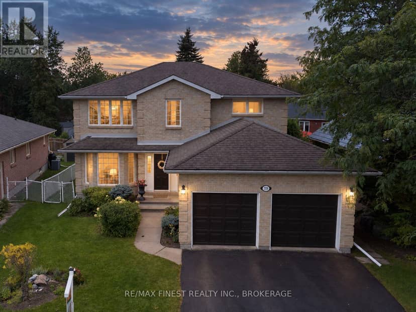 719 Woodside Drive, Kingston