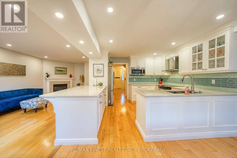 719 Woodside Drive — photo 13 of 40