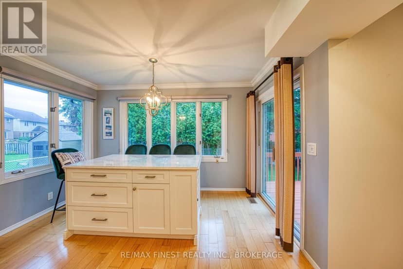 719 Woodside Drive — photo 16 of 40