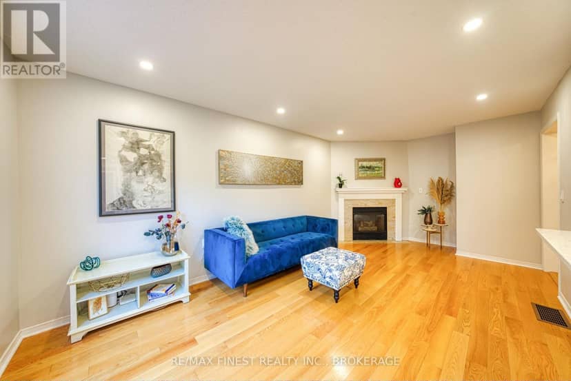 719 Woodside Drive — photo 21 of 40
