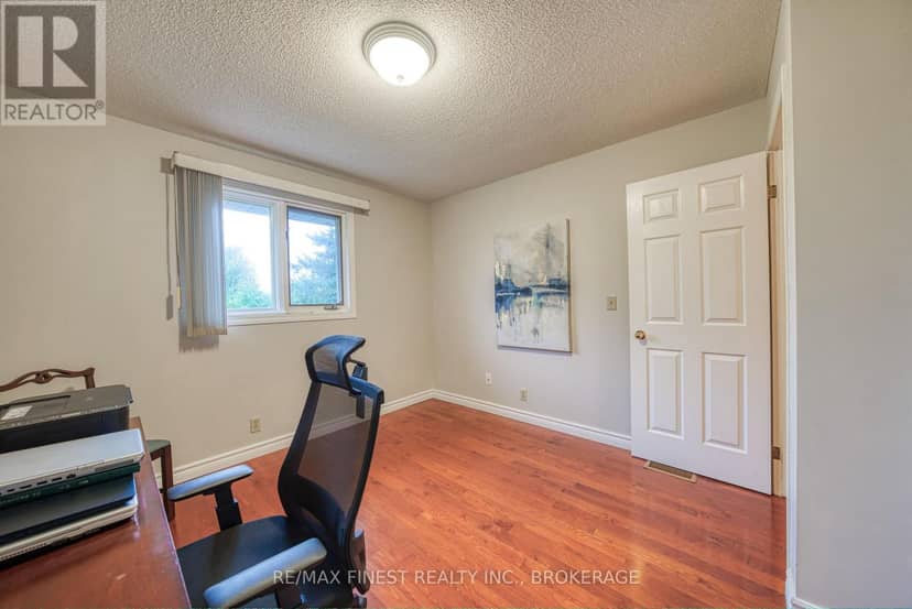 719 Woodside Drive — photo 37 of 40