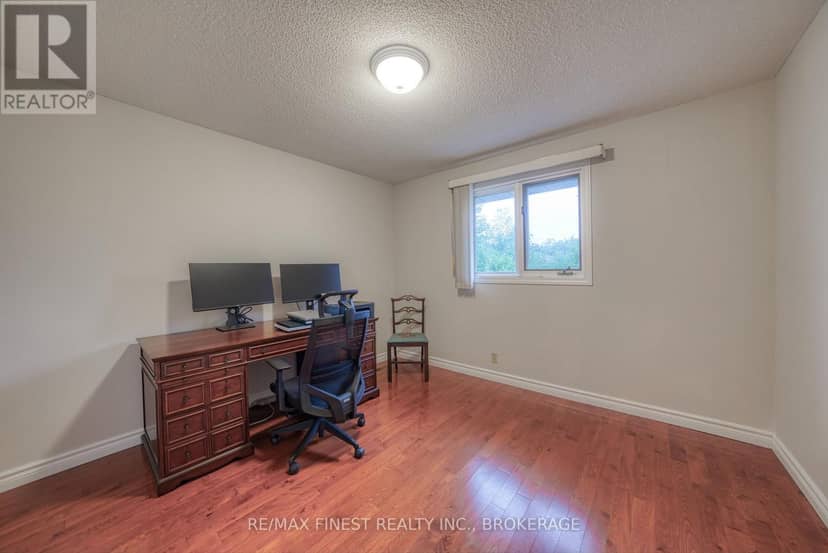 719 Woodside Drive — photo 38 of 40