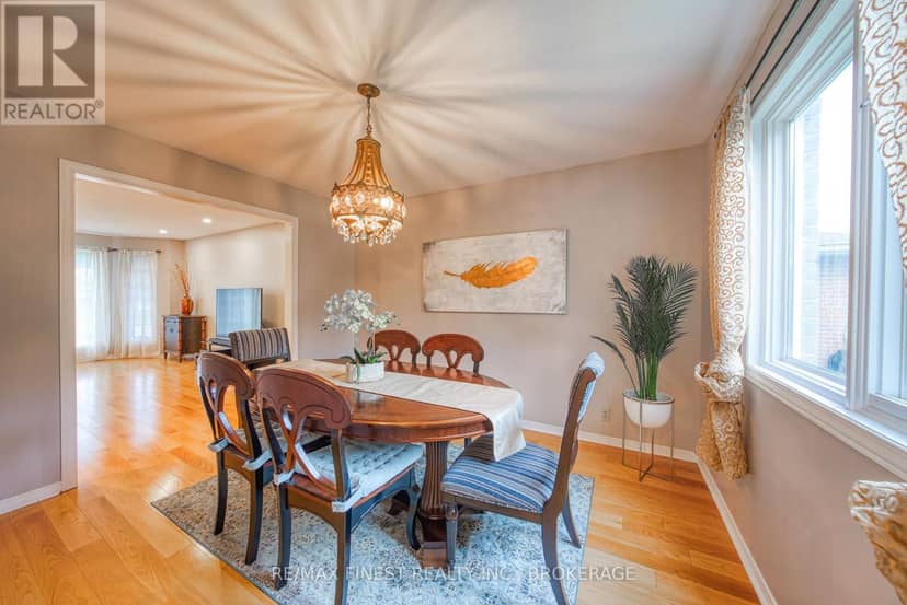 719 Woodside Drive, Kingston, photo 7