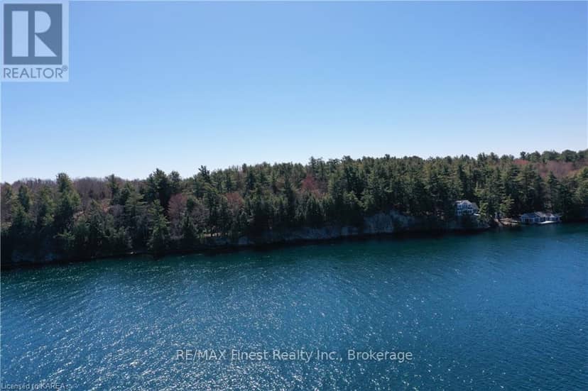 A Club Island — photo 5 of 10
