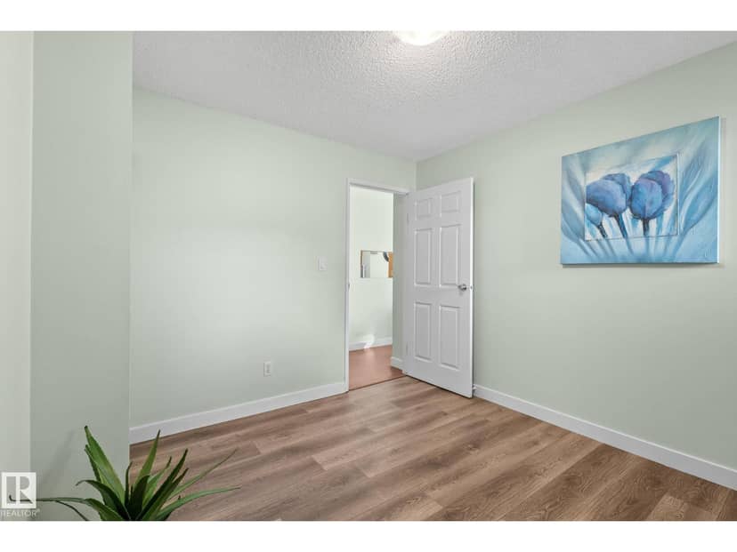#163 10520 120 ST NW — photo 16 of 33