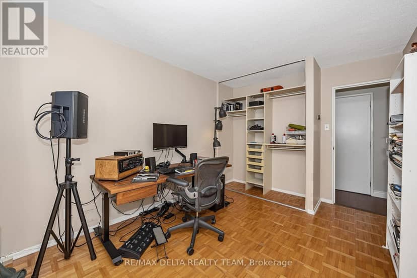 702 - 1285 Cahill Drive — photo 28 of 40