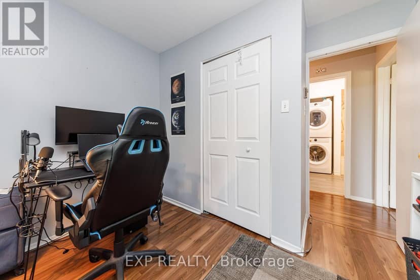 505 - 1589 St. Bernard Street — photo 16 of 28