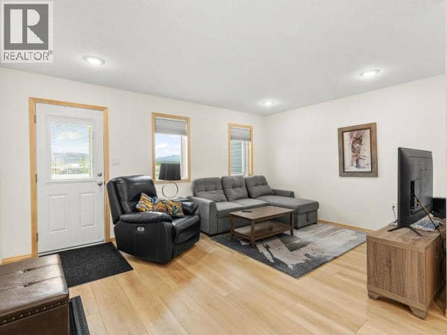 204-250 Olive May Way, Whitehorse, photo 7