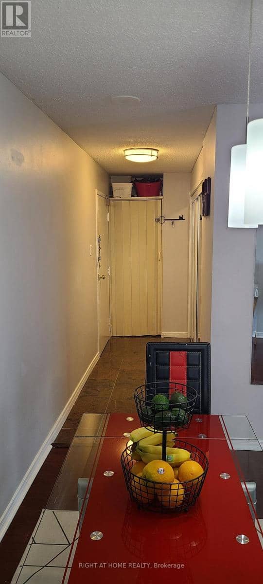 405 - 10 Tapscott Road — photo 19 of 24