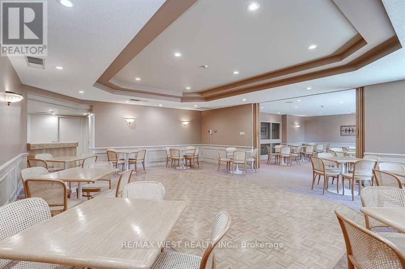 305 - 700 Wilson Road N — photo 19 of 19