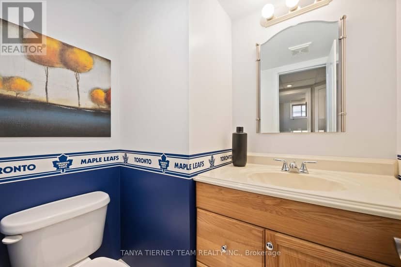16 Cody Avenue — photo 39 of 40