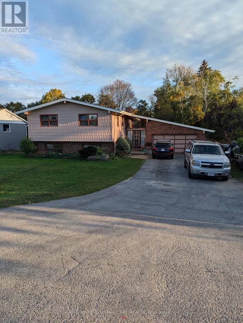 601 Big Bay Point Road, Barrie