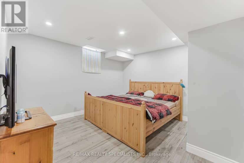146 Lloyd Sanderson Drive — photo 26 of 31