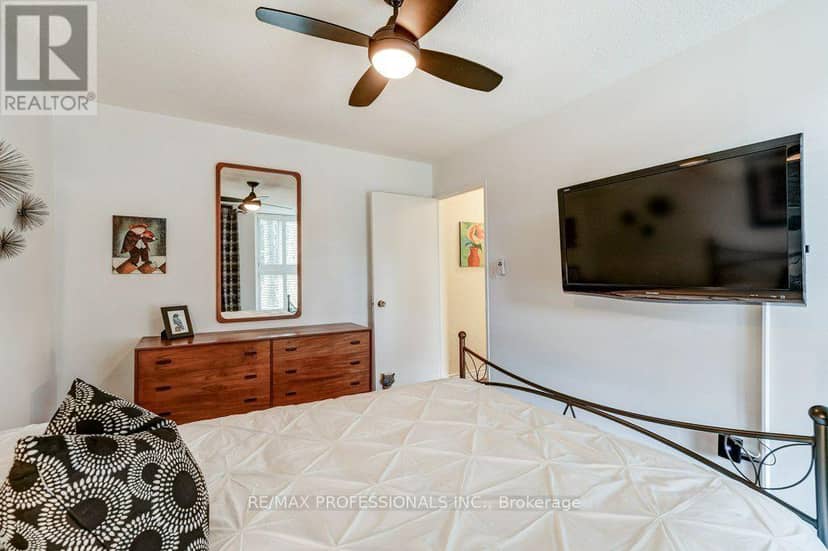 112 - 420 Mill Road — photo 14 of 25