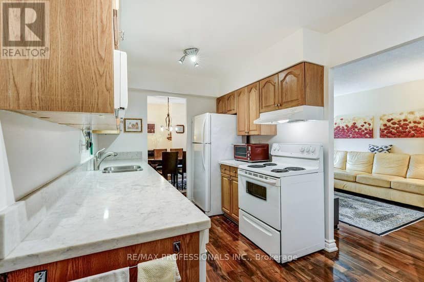 112 - 420 Mill Road, Toronto, photo 8