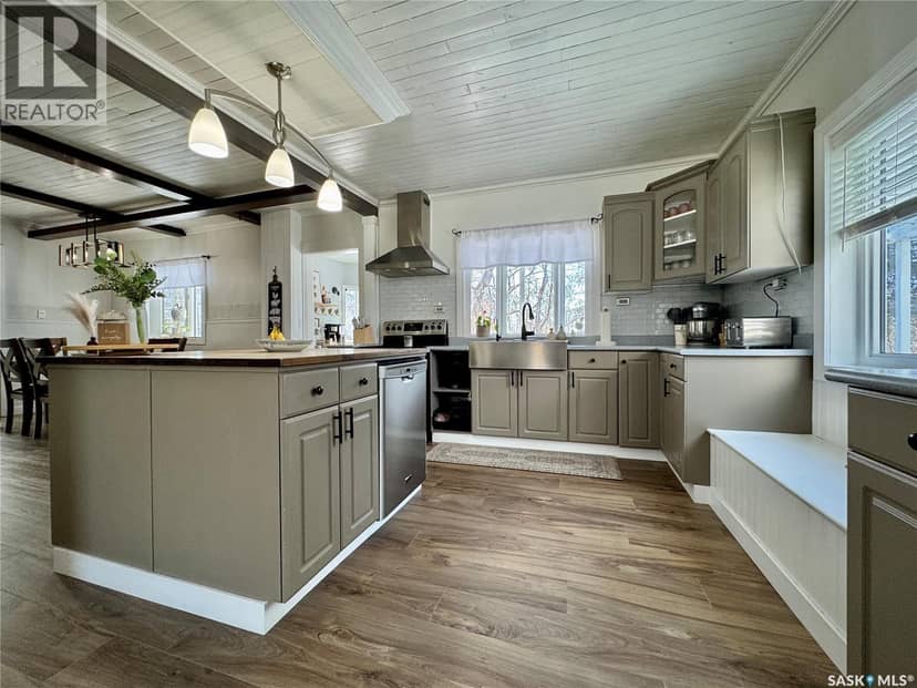 Hawcutt Acreage — photo 10 of 40