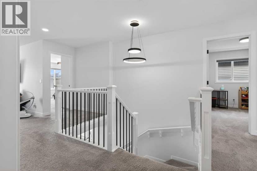 553 Baywater Manor SW — photo 21 of 40