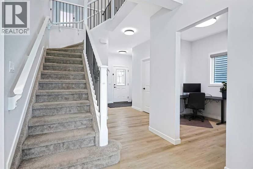 553 Baywater Manor SW — photo 16 of 40