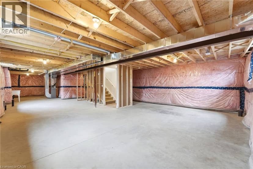 182 LAFAYETTE Street E — photo 9 of 10