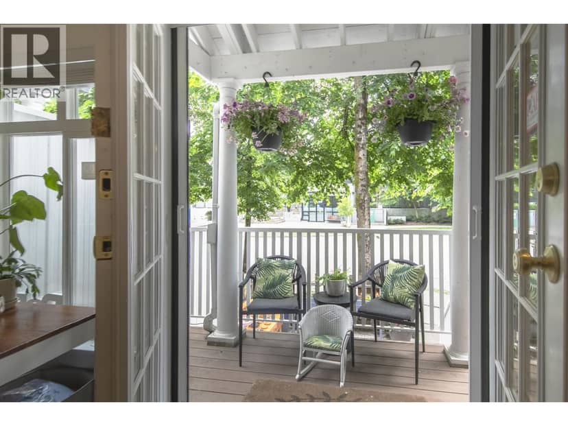 8529 JELLICOE STREET, Vancouver, photo 3