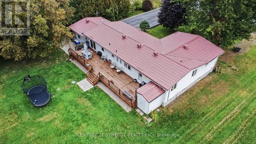 1025 Montee Lebrun — photo 39 of 40