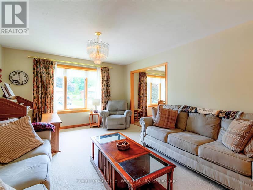 48 Allen Street — photo 7 of 31
