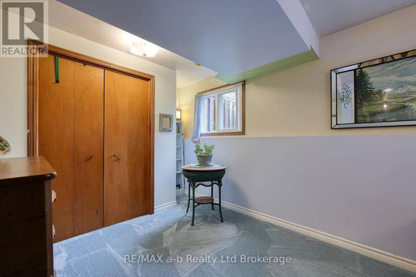 159 Carnegie Street — photo 34 of 36