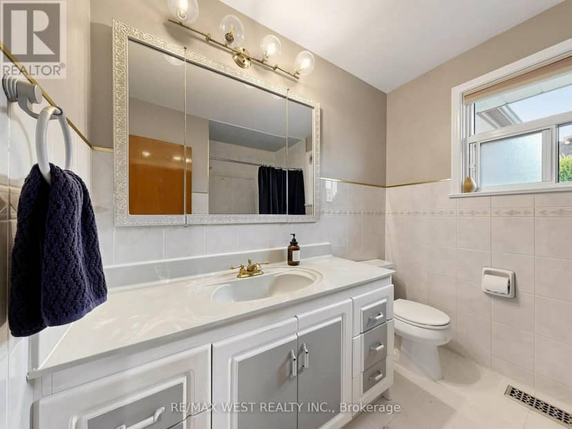 941 Willowdale Avenue — photo 19 of 40