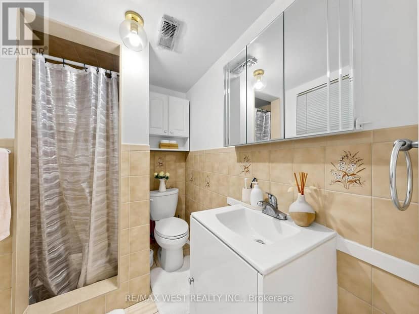 941 Willowdale Avenue — photo 39 of 40