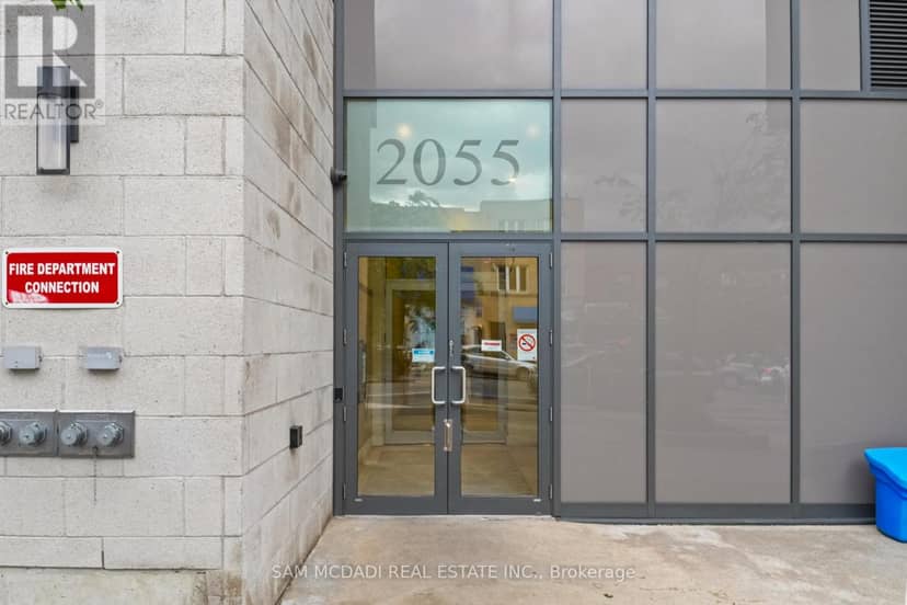 903 - 2055 Danforth Avenue, Toronto, photo 2