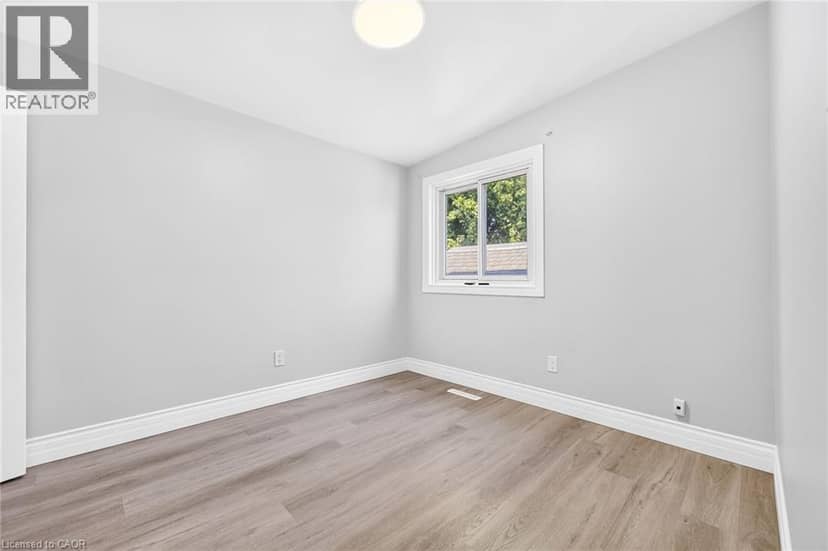 96 FIELDING Crescent — photo 28 of 40