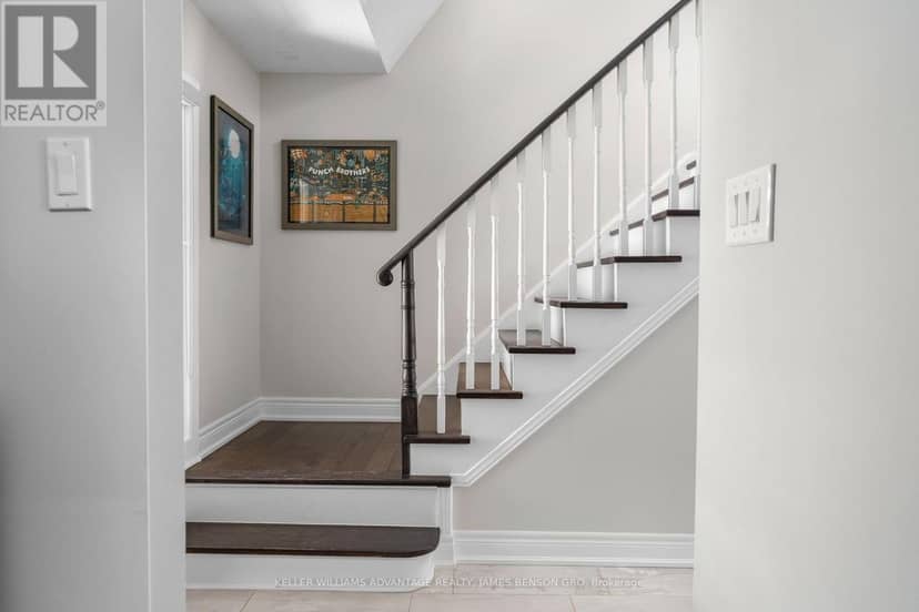 38 White Boulevard — photo 21 of 40