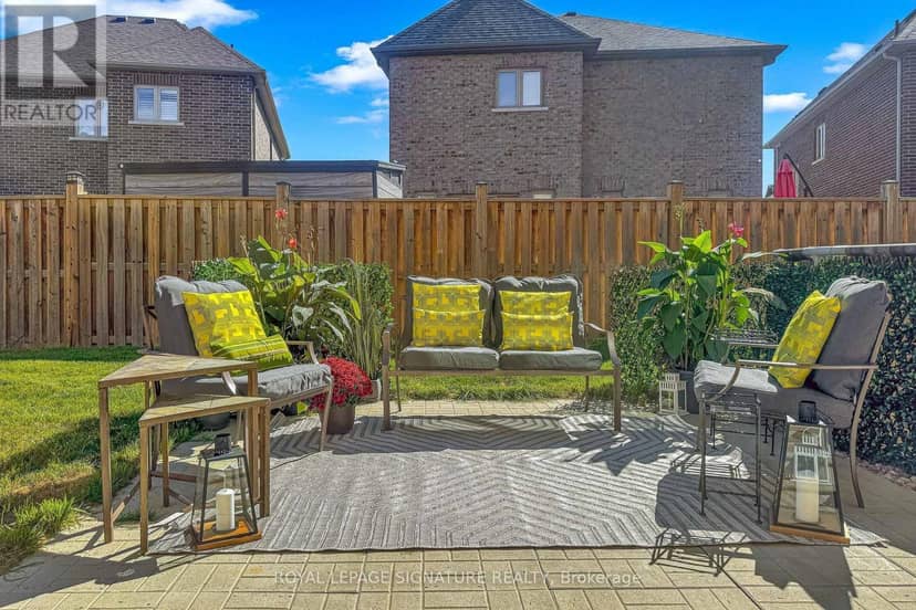 39 Dowling Road — photo 36 of 36