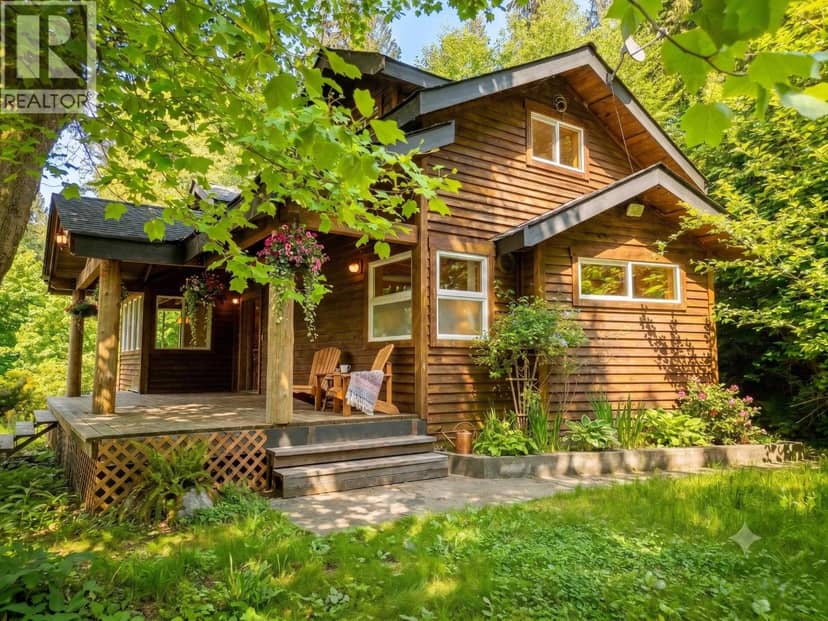 722 WEST BAY ROAD, Gambier Island