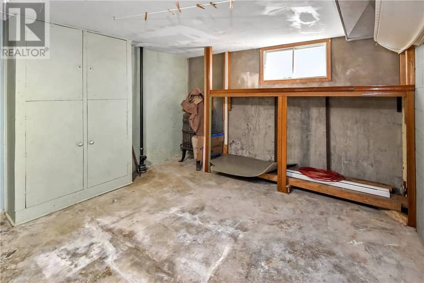 12 Gutcher Ave — photo 35 of 40