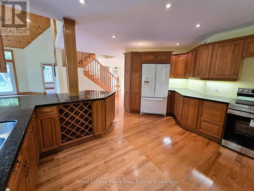 8847 Highway 28 — photo 16 of 40