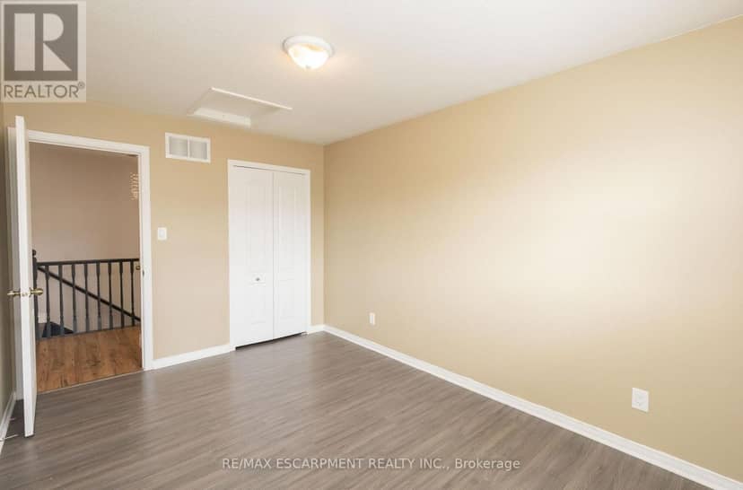 73 Appleblossom Drive — photo 22 of 29