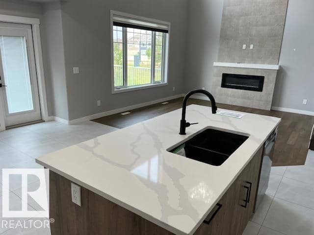 3810 46 AV, Beaumont, photo 4