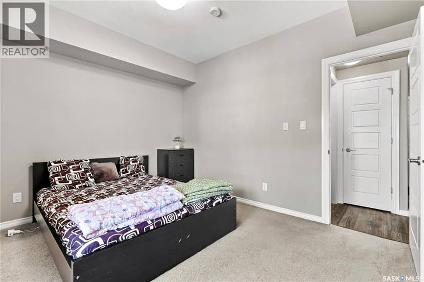 209 4501 Child AVENUE — photo 29 of 40